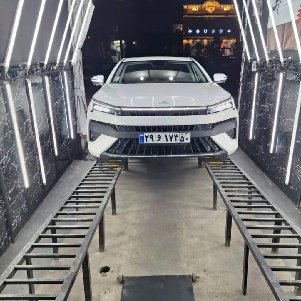 خدمات تشخیص رنگ خودرو عباسی در قم