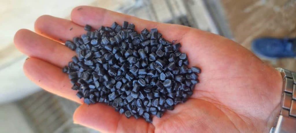 تولید مواد گرانولی نصر پلیمر در آمل