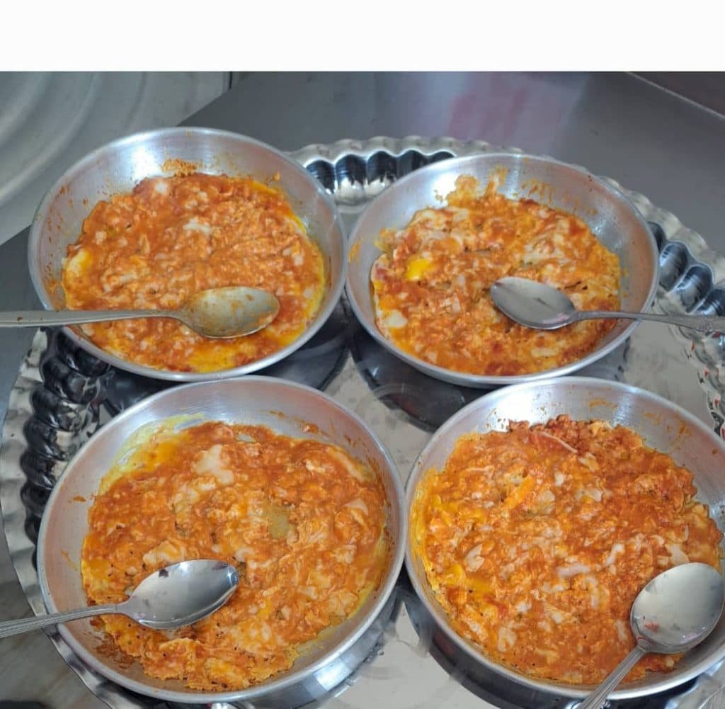 رستوران سنتی آبشار در سهیلیه کرج