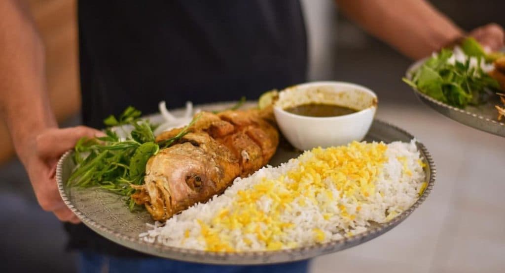 رستوران دریایی گلستان در اوزیها بندرعباس