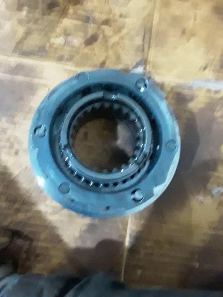 تعمیرات گیربکس اتومات تراکسون ماشین های سنگین علی روزبه ملایر