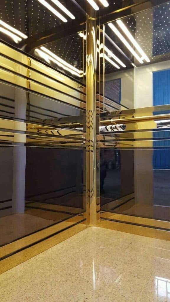 کابین و درب آسانسور تانیش در ابهر