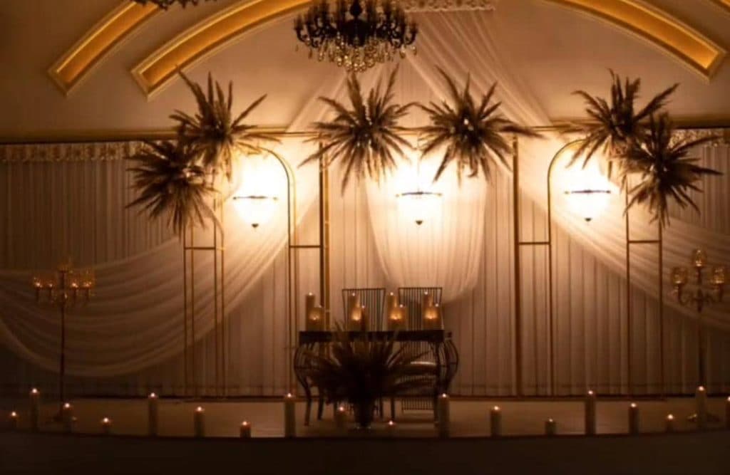 تالار مجلل میزبان در لاهیجان