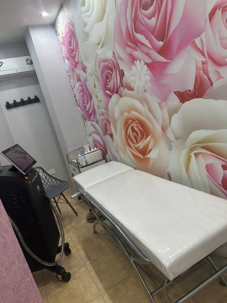 مرکز لیزر بهشت در بلوار امین قم