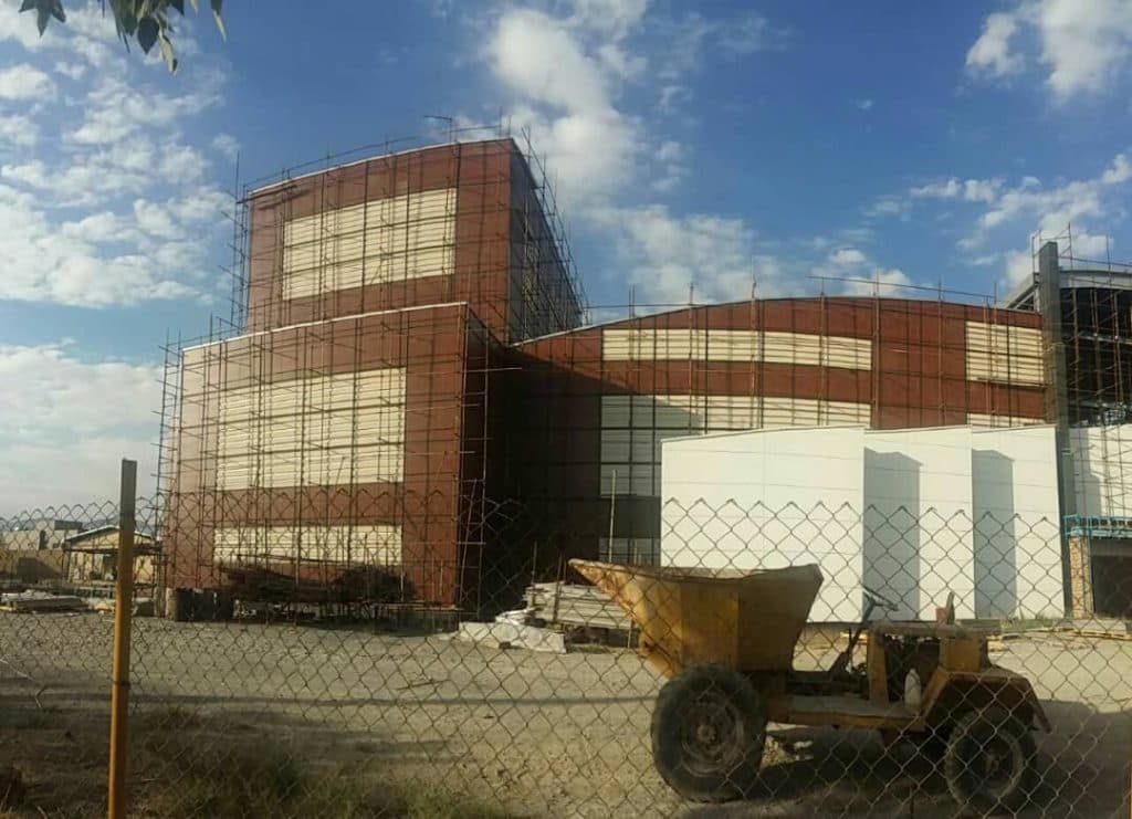 نمای کرتین وال ماهور در شیراز