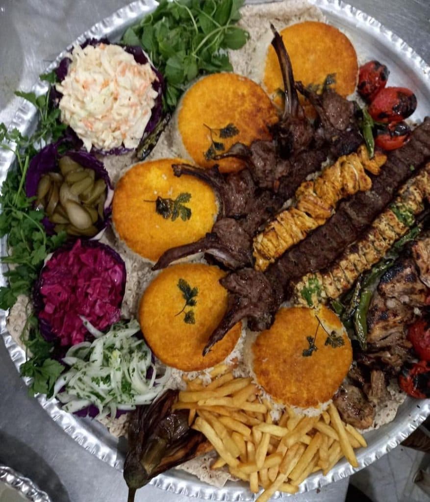 رستوران مرجان در اسکله باهنر بندرعباس