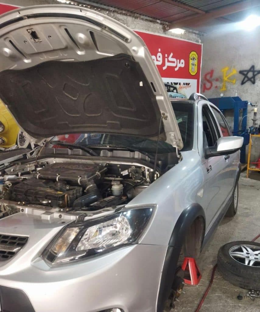 تعمیرگاه جلوبندی سازی محمد در لاهیجان