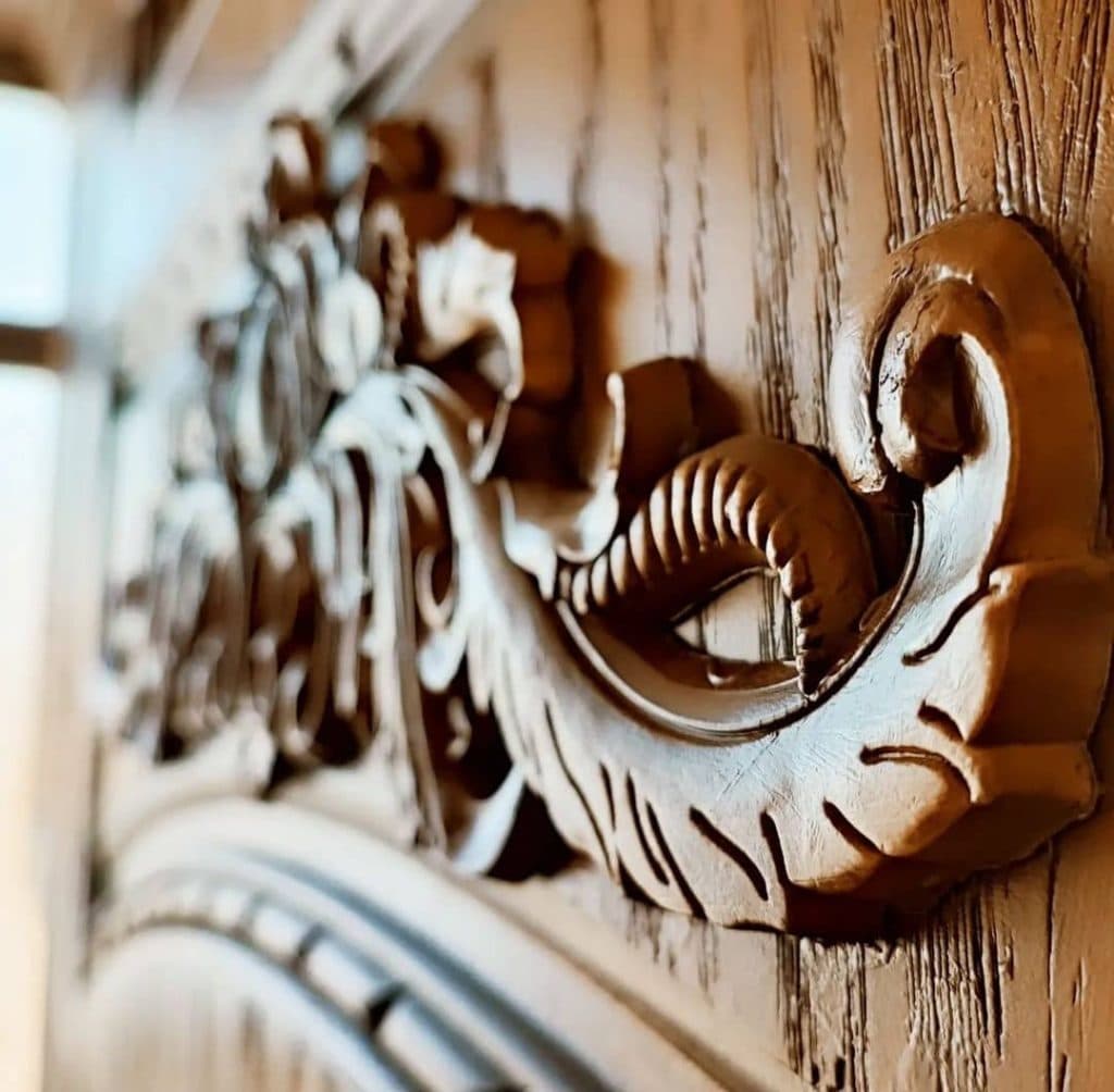 گروه تخصصی پلی استر کاری کاج در مشهد