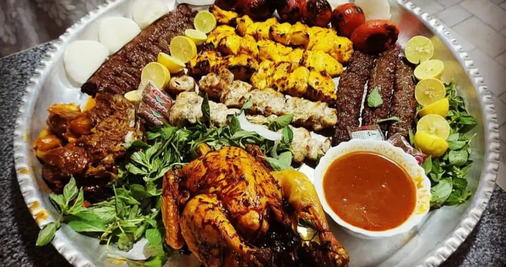 مجموعه غذایی زیتون در فرگاز شیراز