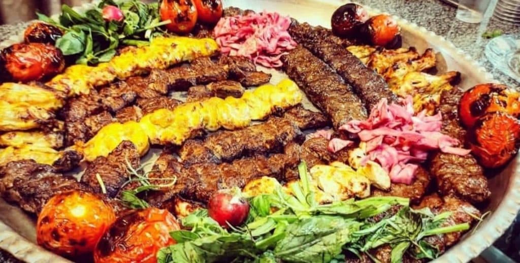 مجموعه غذایی زیتون در فرگاز شیراز