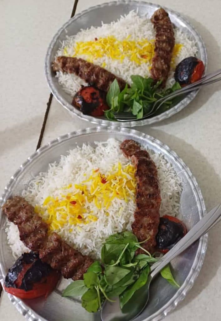 رستوران چیچک در سبزوار