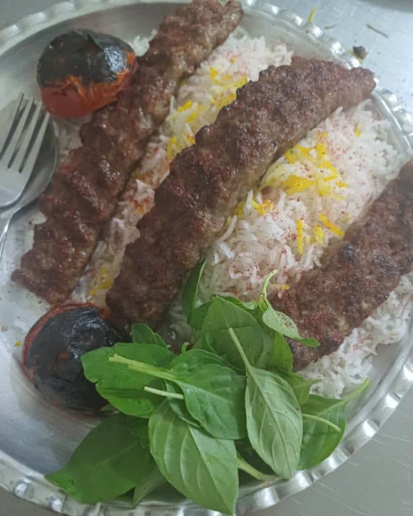 رستوران چیچک در سبزوار