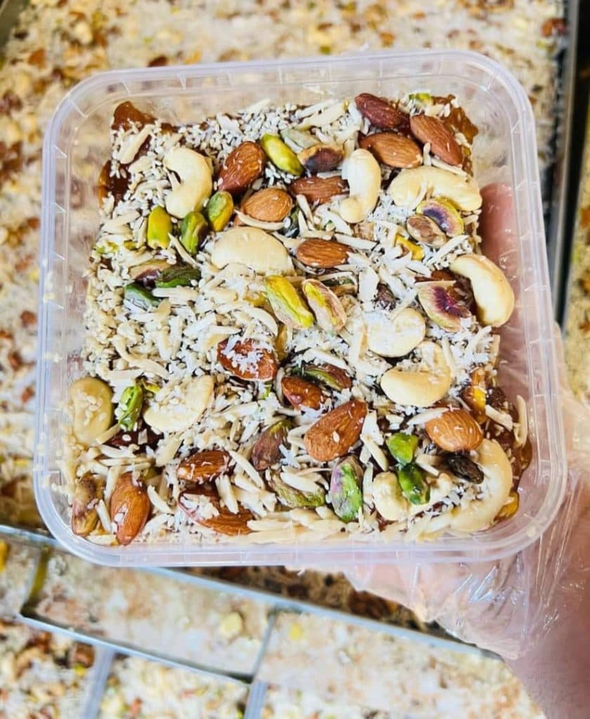 مجتمع خدمات رفاهی نگین مکران در نیکشهر