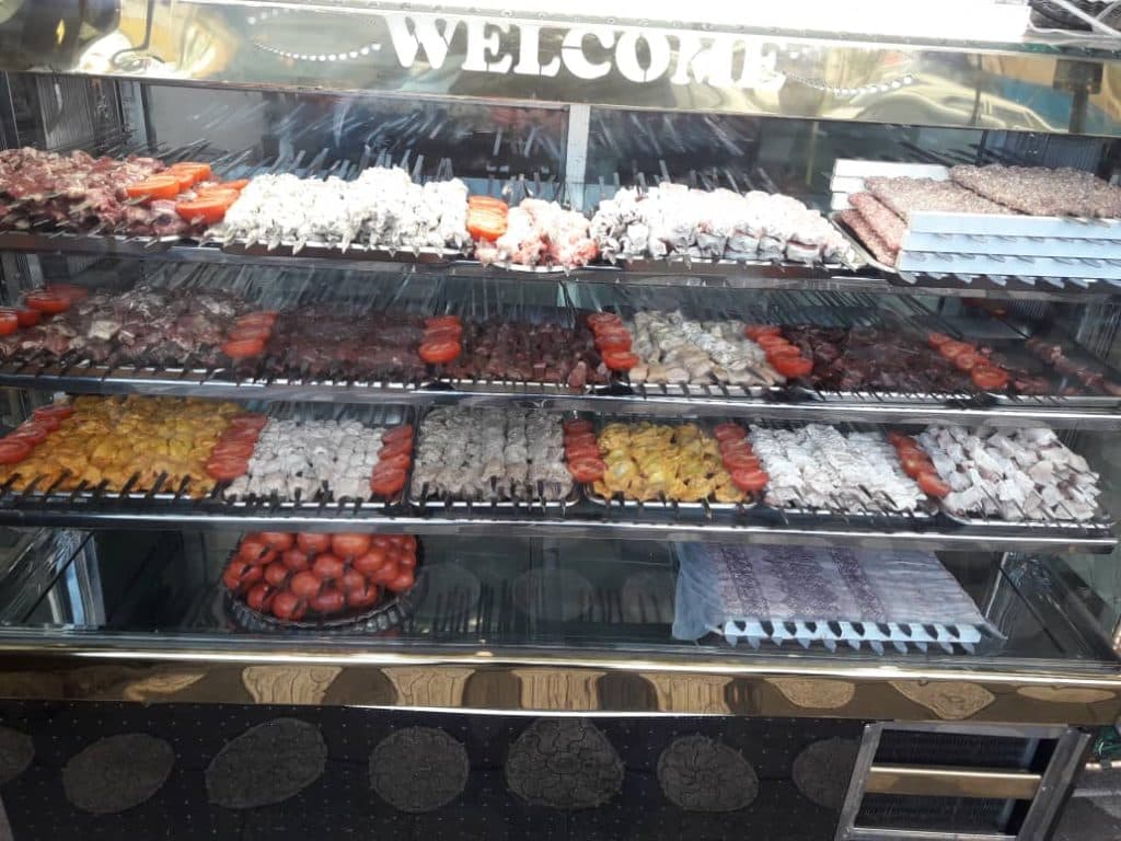 کبابی دایی هادی در لنگرود