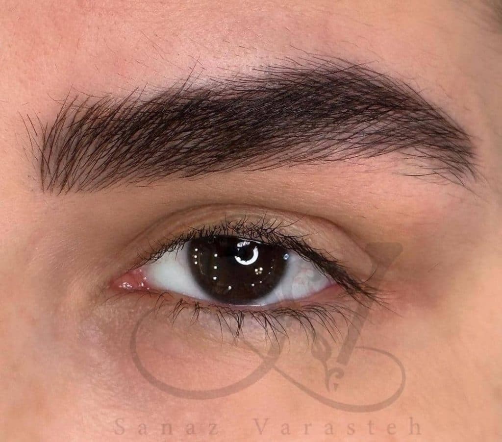 آموزشگاه تخصصی آرایش دائم ساناز وارسته در تبریز