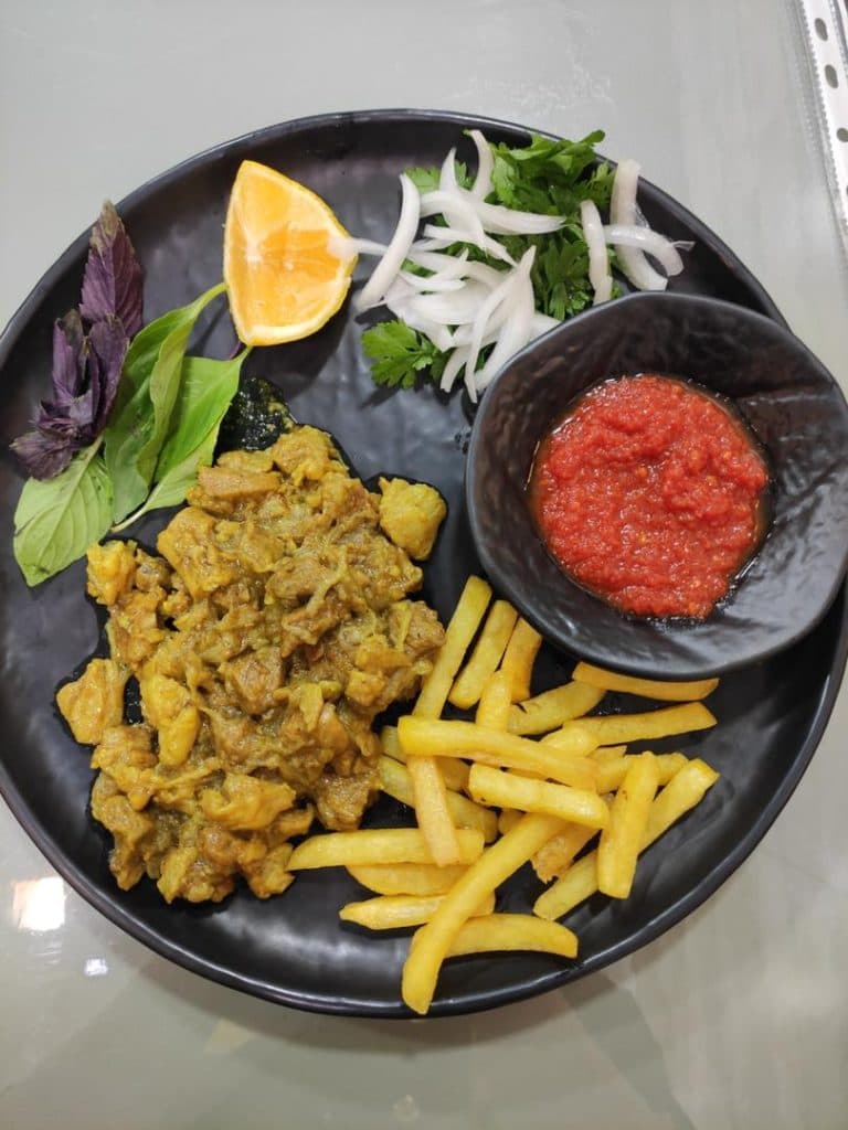 رستوران قاورمه سرا در کرمانشاه