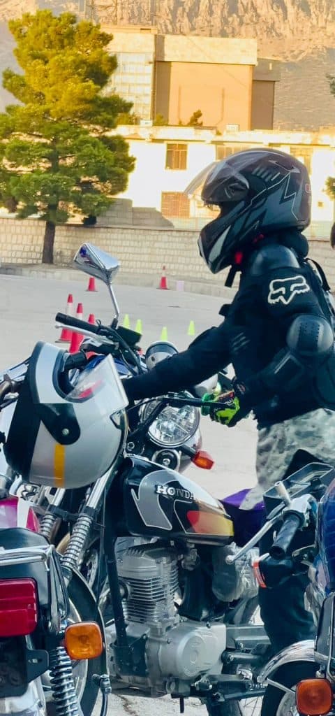 باشگاه موتورسواری و اتومبیل رانی ستایش در ایلام