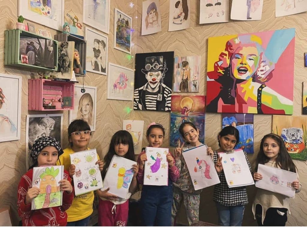 آموزشگاه نقاشی و خوشنویسی پالت در دامپزشکی تبریز