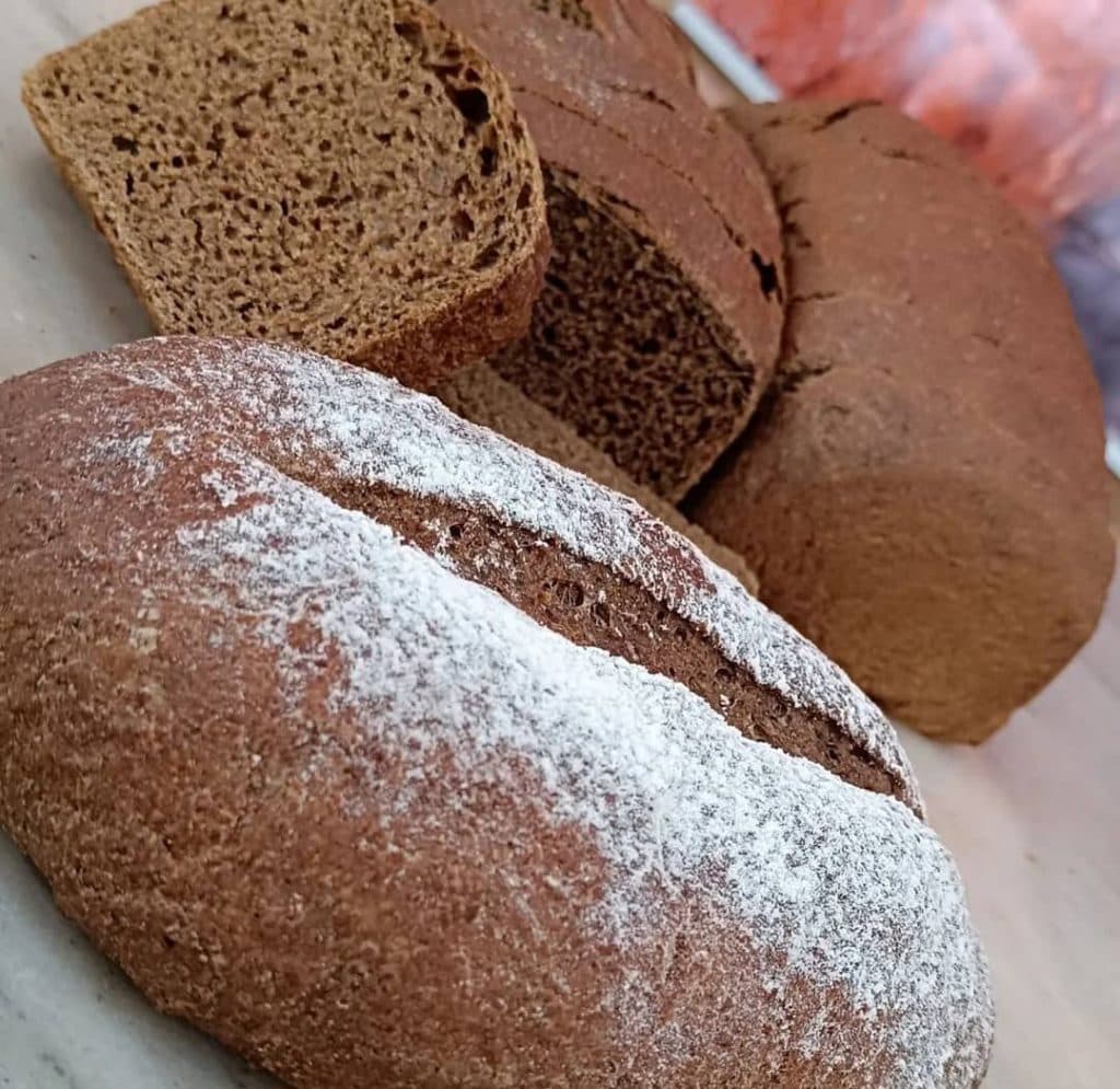 نان و شیرینی سبز در قاسم آباد مشهد