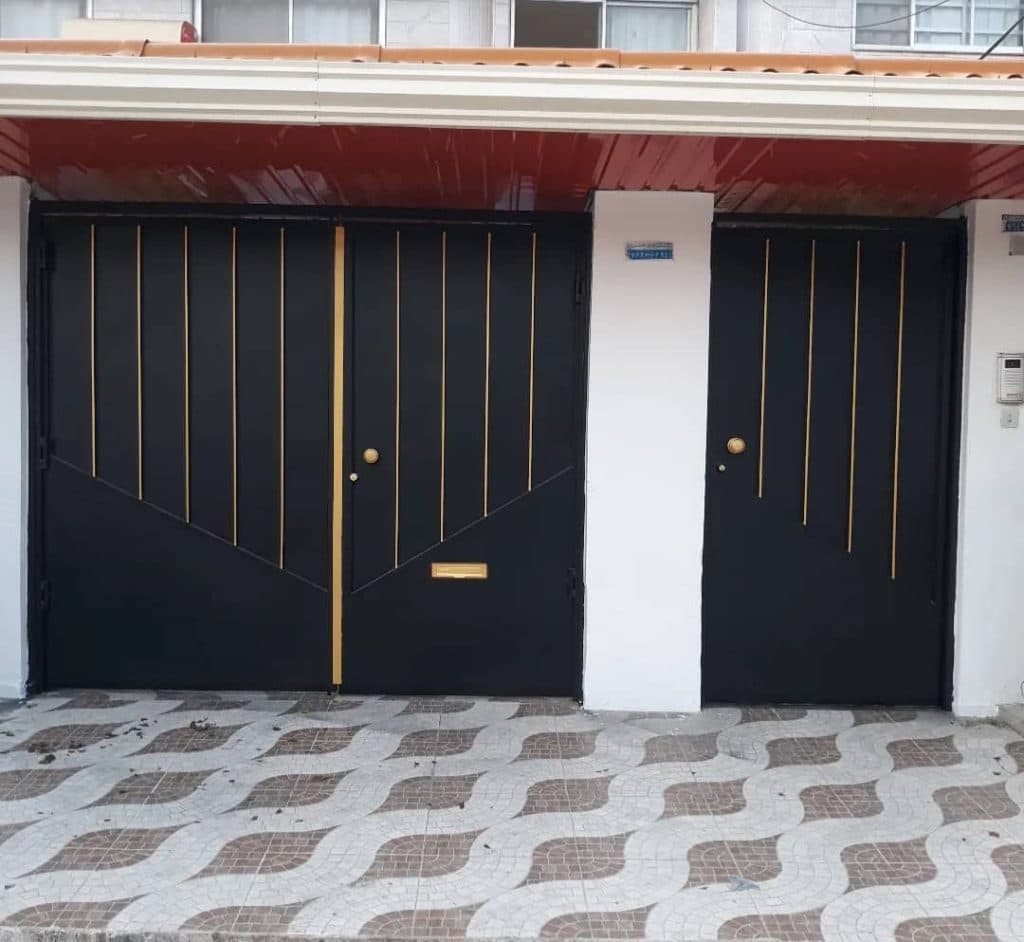 نقاشی ساختمان فرهاد در قائمشهر