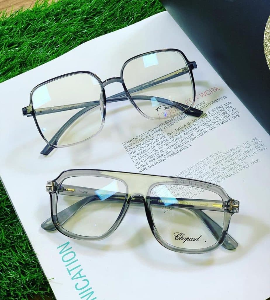 عینک سازی و بینایی سنجی هانیه کشتکار در شیراز