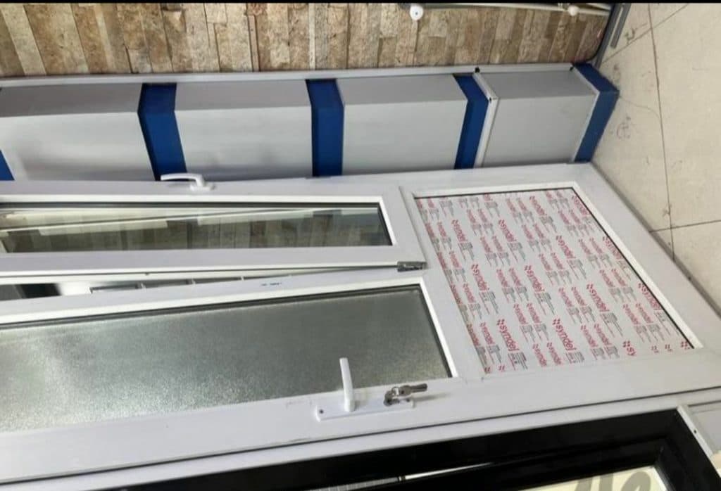 درب و پنجره دوجداره پژواک در کرمان