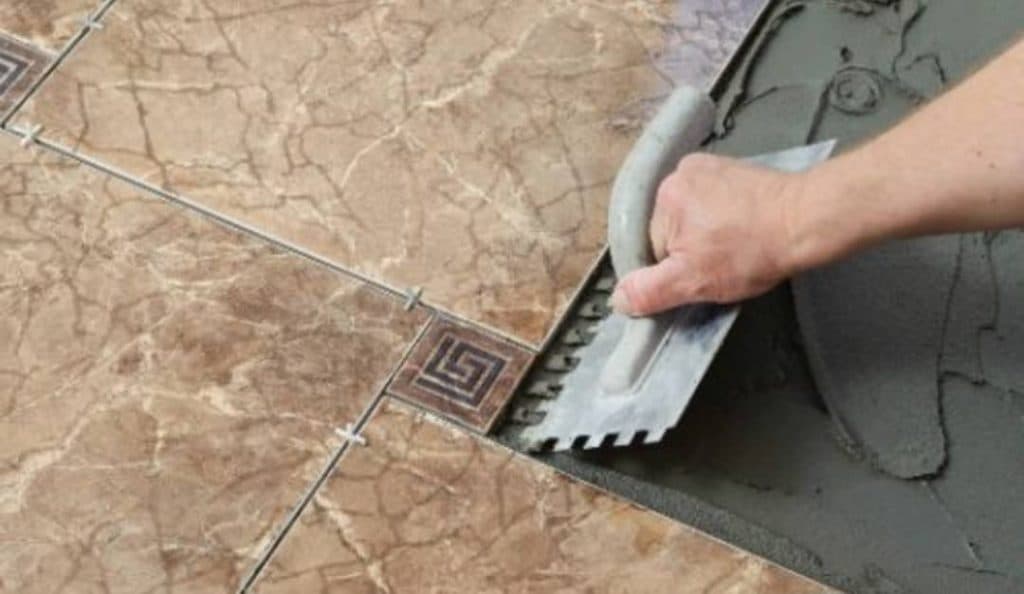 نصب و اجرای کاشی و سرامیک علی حسنی در تهران