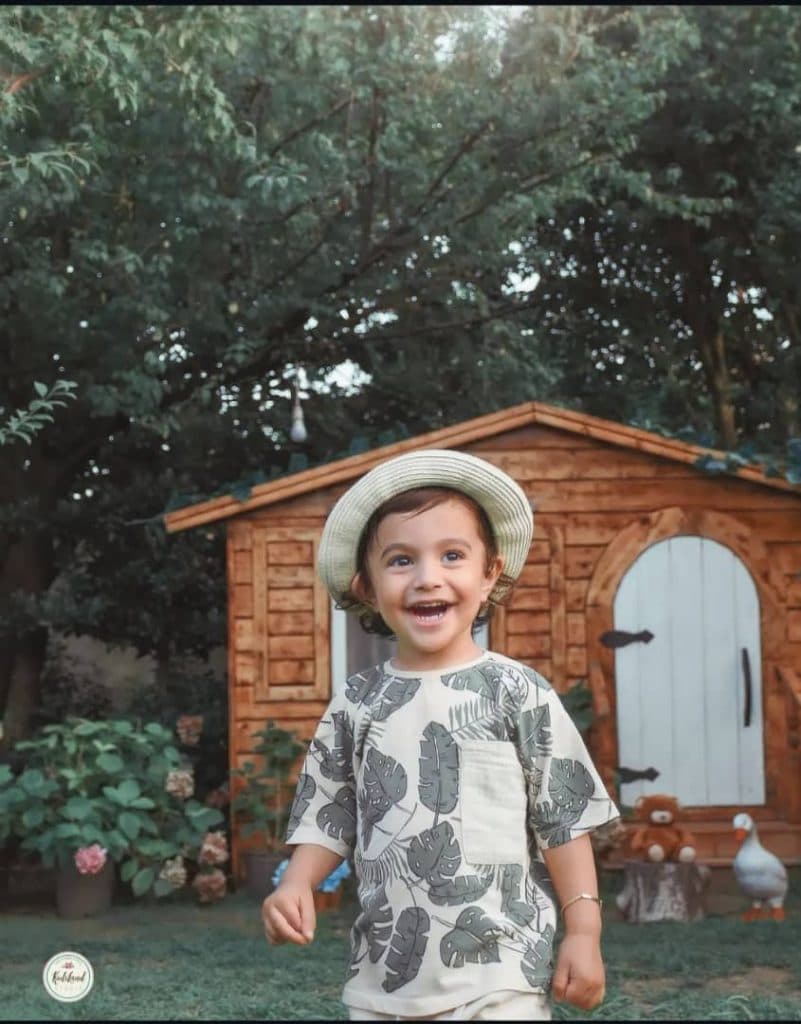 آتلیه عکاسی سرزمین کودکان در رشت