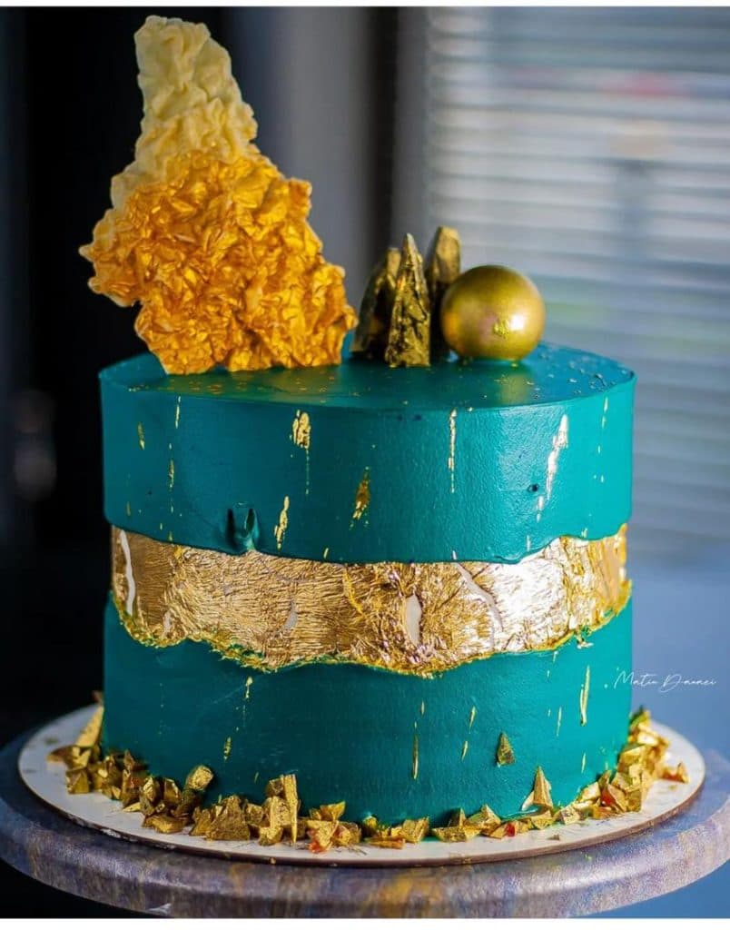 نان و شیرینی ندا در جهان شهر کرج