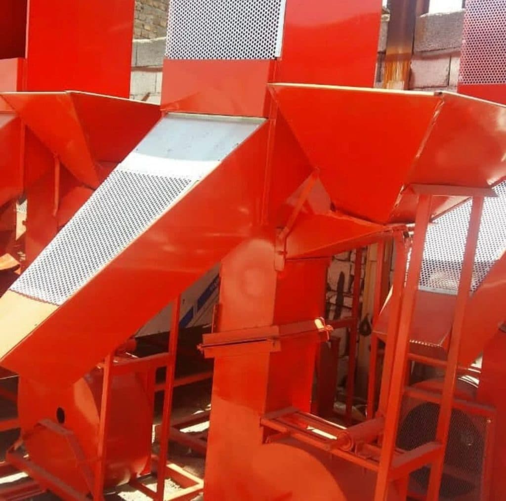 تولیدکننده دستگاه های فراوری پسته عباس باقری در رفسنجان