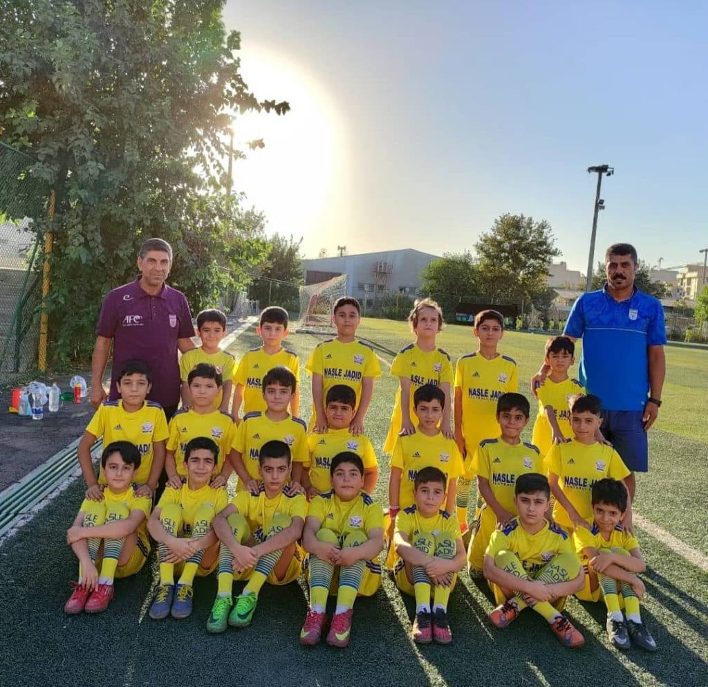 مدرسه فوتبال احسان برتر پایتخت در تهران