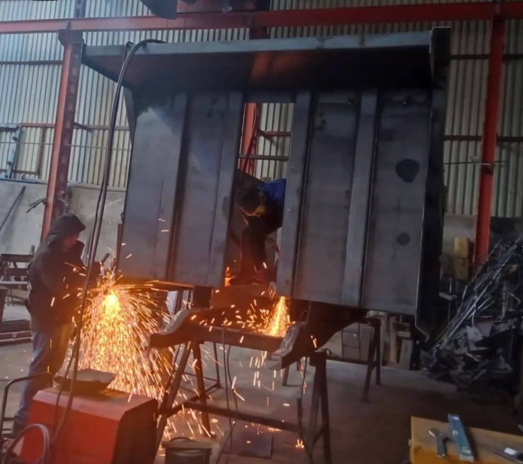 اتاق سازی آزاد کمپرس میاندوآب