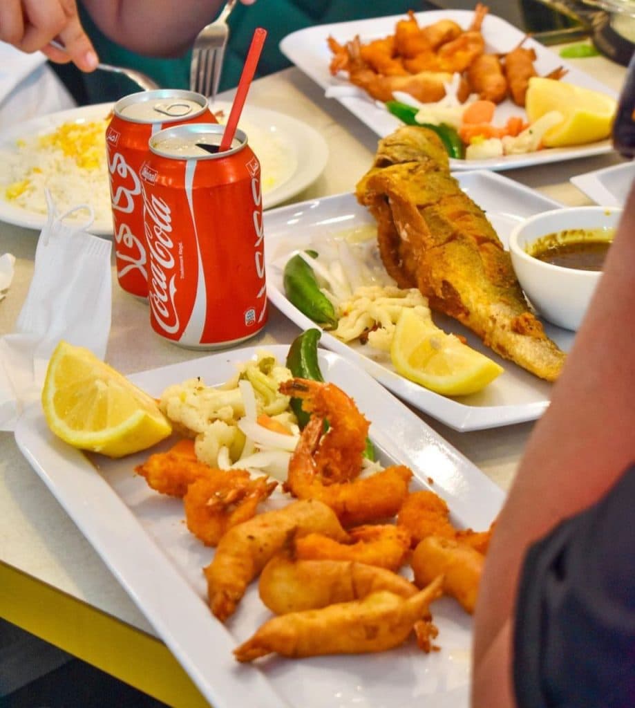 رستوران دریایی گلستان در اوزیها بندرعباس