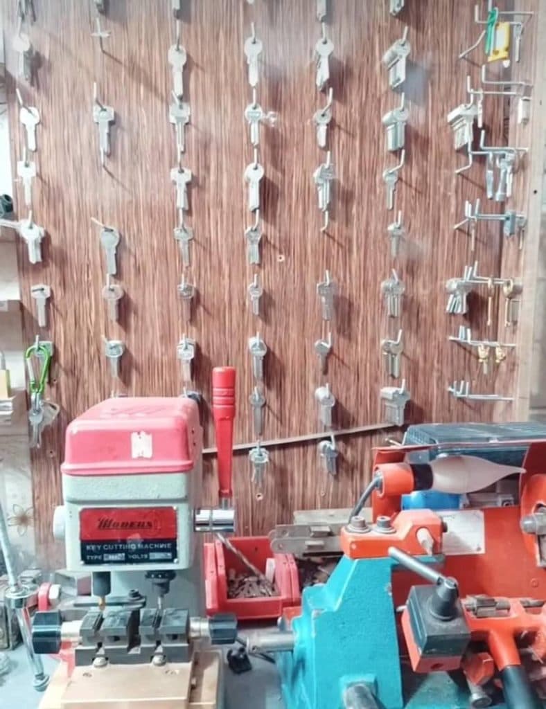 کلیدسازی ادهمی در کرمان