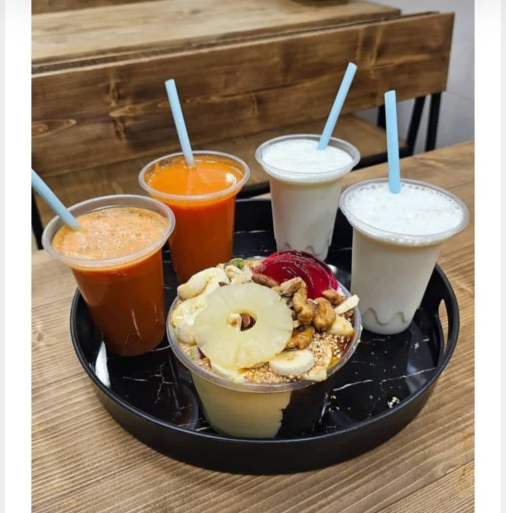 آبمیوه بستنی خان دایی در شهرضا