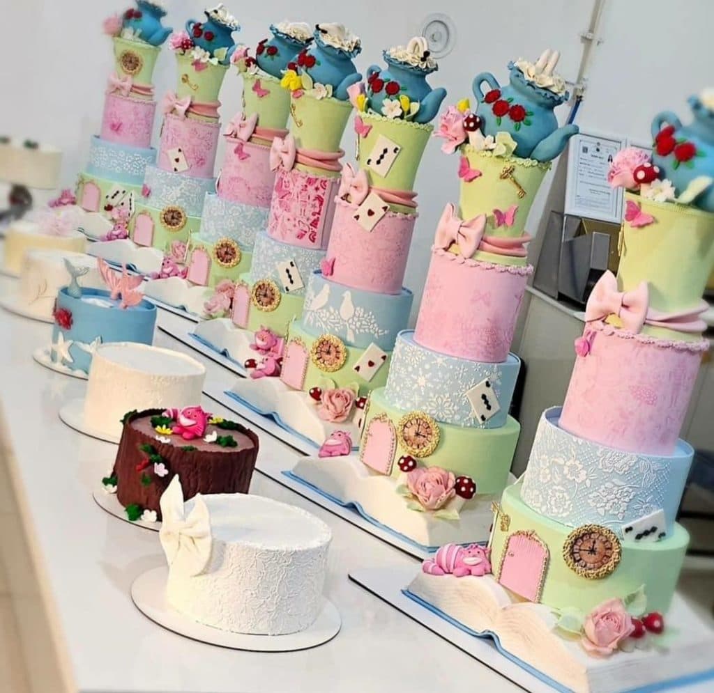 آموزشگاه کیک و شیرینی سمیه زکی زاده در ماهشهر