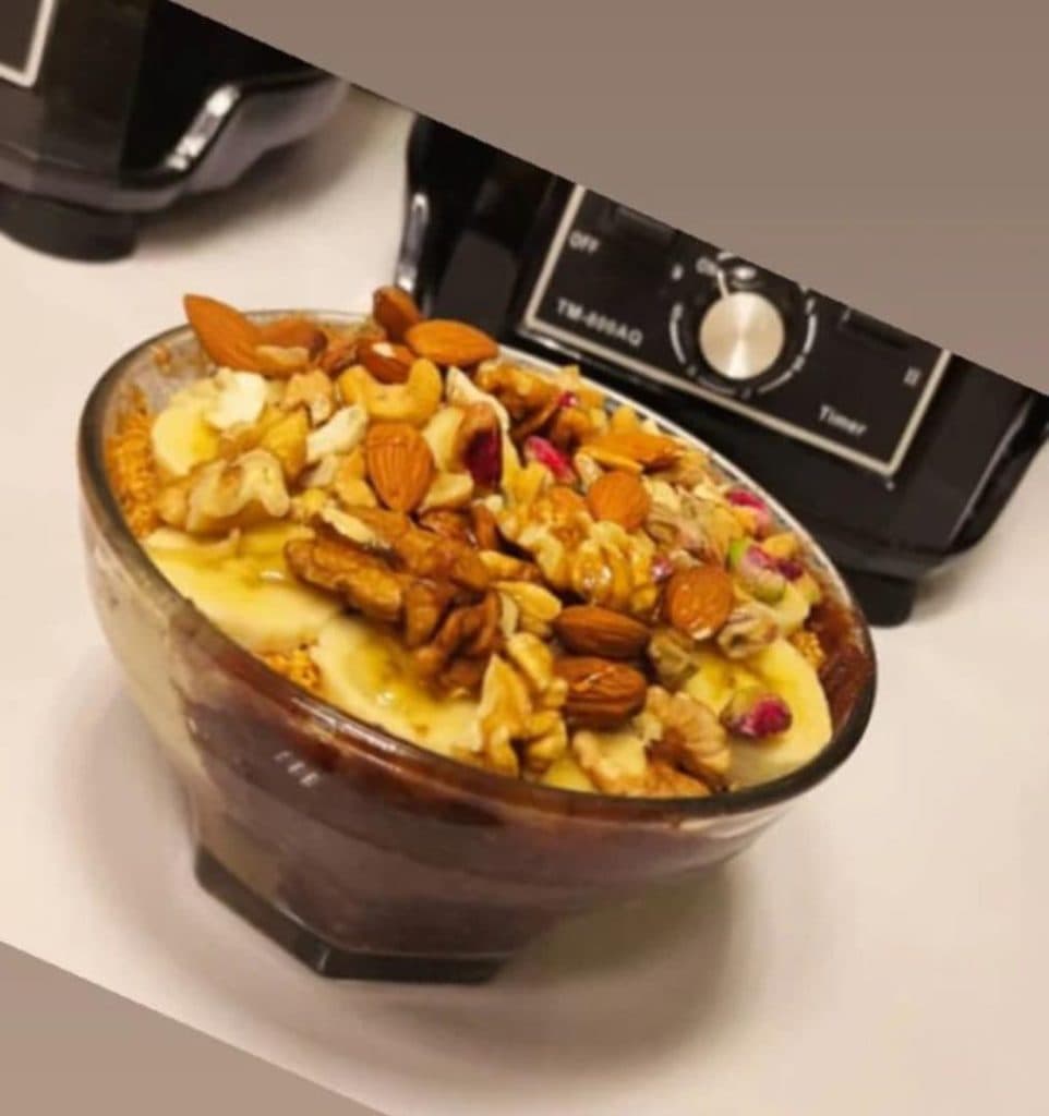 آبمیوه و بستنی انرژی پلاس در مفتح مشهد