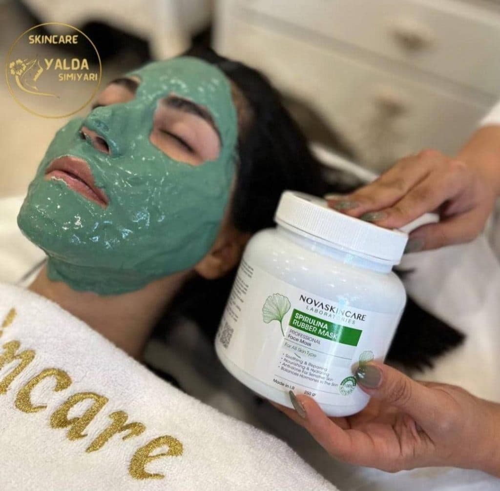 آموزش و خدمات تخصصی پاکسازی پوست یلدا سیمیاری در کرج