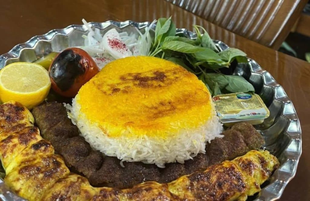 رستوران مرجان در اسکله باهنر بندرعباس