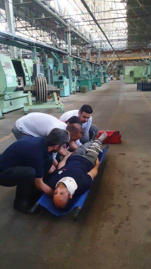 آموزش فوریت های پزشکی ناجیان در تبریز