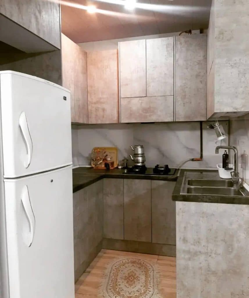 اقامتگاه سنتی رویار در کاشان