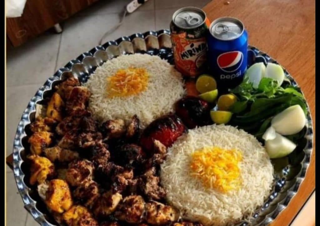 رستوران مرجان در اسکله باهنر بندرعباس