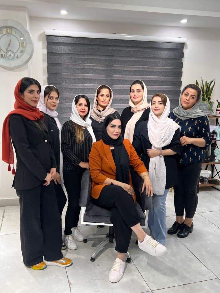 آموزش کراتین و احیا مو مهسا جعفری در فلکه جهاد رشت