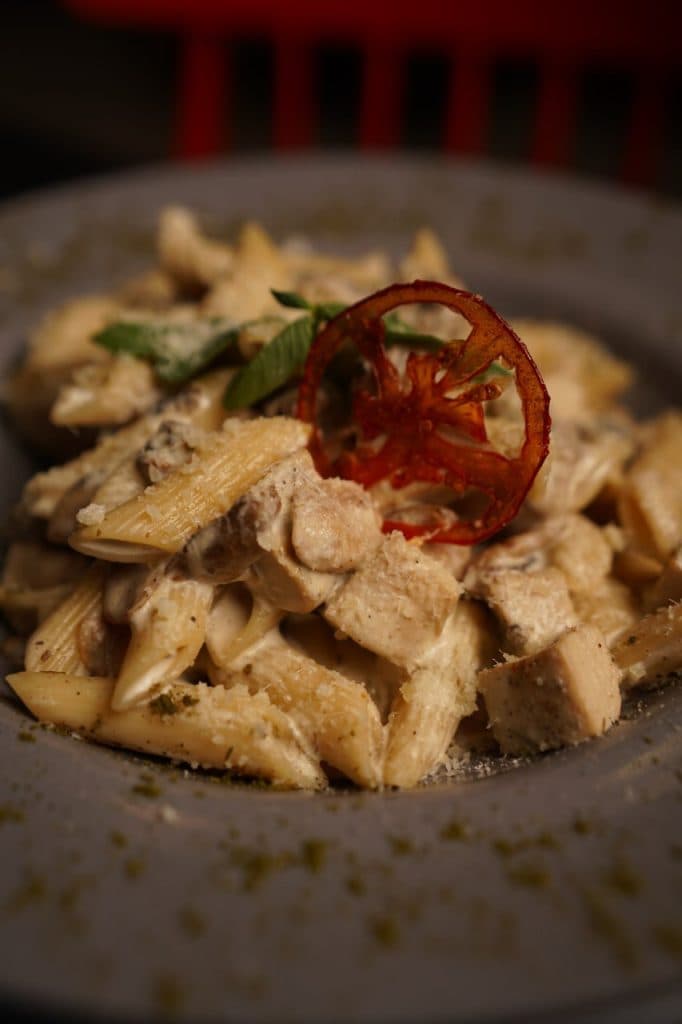 کافه رستوران ایتالیایی رزماری در بروجرد