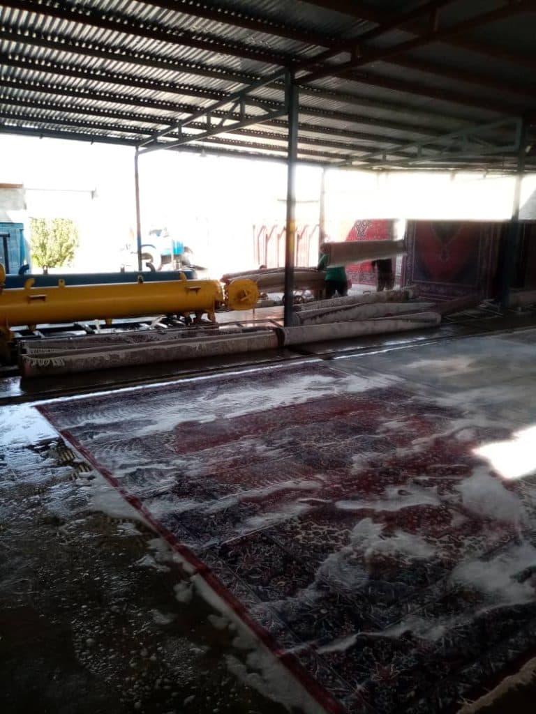 قالیشویی اتوماتیک آبشار در بروجرد