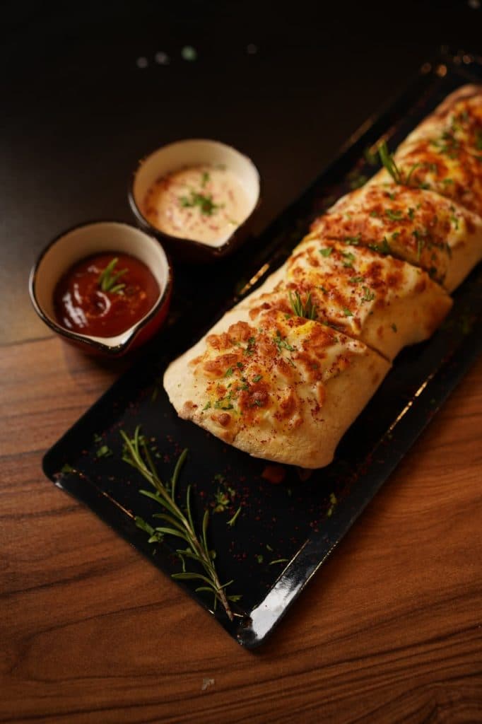 کافه رستوران ایتالیایی رزماری در بروجرد