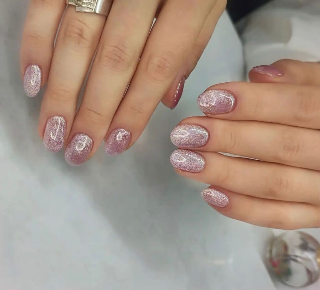 آموزش و خدمات vip کاشت ناخن مهدیه اشرفی در شبستر