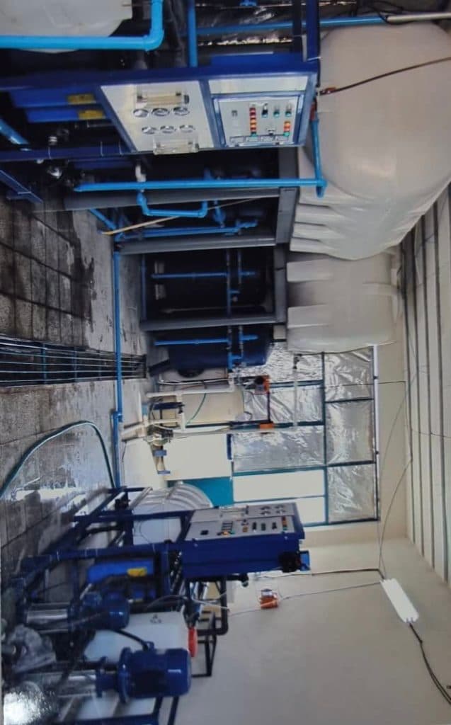 طراحی و ساخت دستگاه آب شیرین کن و پساب نوشین آب زنده رود در زاهدان