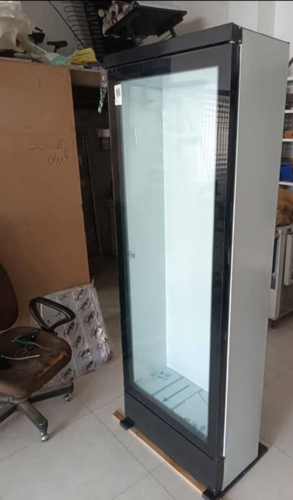 یخچال فروشگاهی ایستاده توچال در اسدآباد