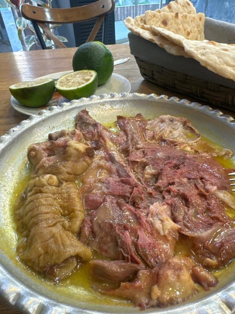 طباخی بره طلایی عظیمیه در کرج